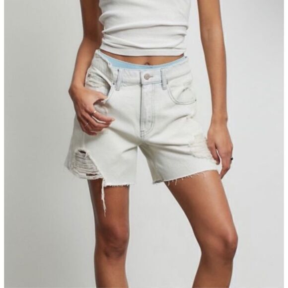 NWT BDG Urban Outfitters Distressed Denim jean Shorts 31 Light Blue Cut Off High - Picture 1 of 12